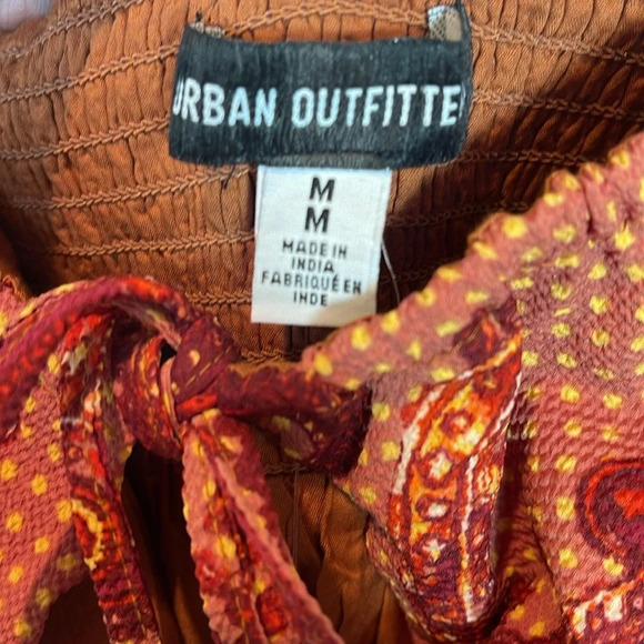 UO Vivienne Printed Long Sleeve Mini Dress size medium - Picture 3 of 9